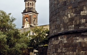 mura due torri